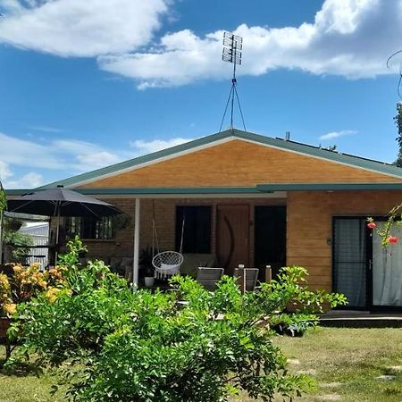 Figtree Cottage - Homestay - Yeppoon Esterno foto