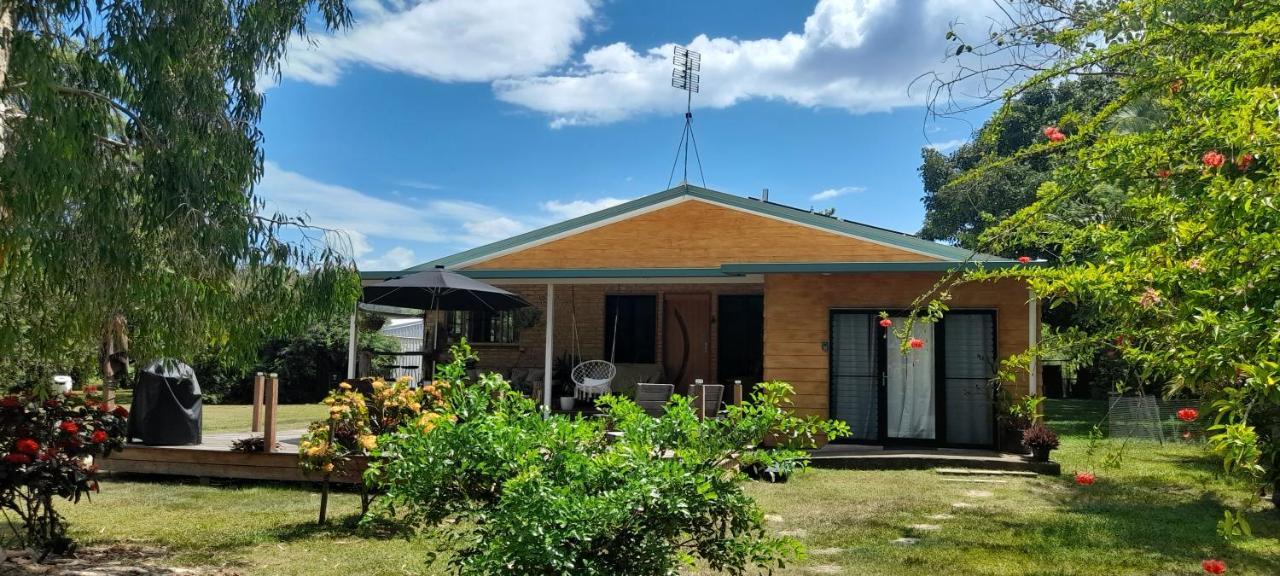 Figtree Cottage - Homestay - Yeppoon Esterno foto