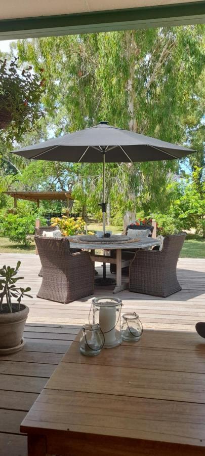 Figtree Cottage - Homestay - Yeppoon Esterno foto
